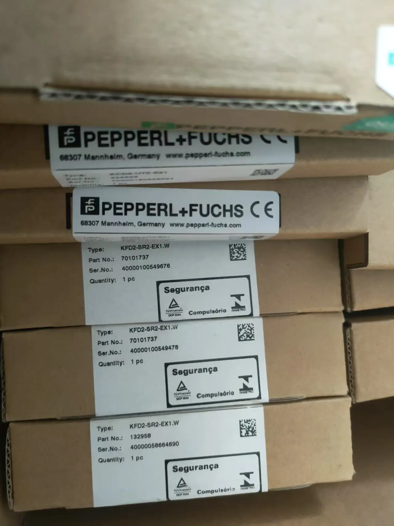 

Pepperl + Fuchs, safety barrier KFD2-SR2-EX2.W