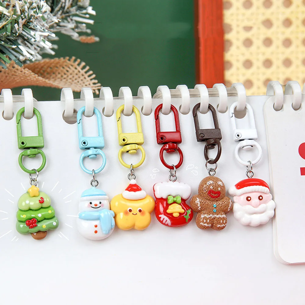 Christmas Keychain Gift Cartoon Cute Christmas Tree Key Chain Pendant Santa Claus Backpack Pendant Xmas New Year Ornament