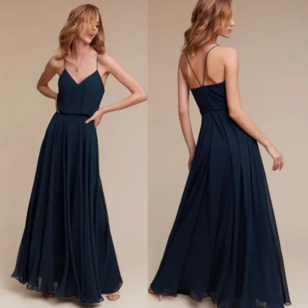 Dark Navy Elegant Spaghetti Neck Ball Gown Long Simple Strap Design Cocktail Party Sexy Back A-Line Evening Gown