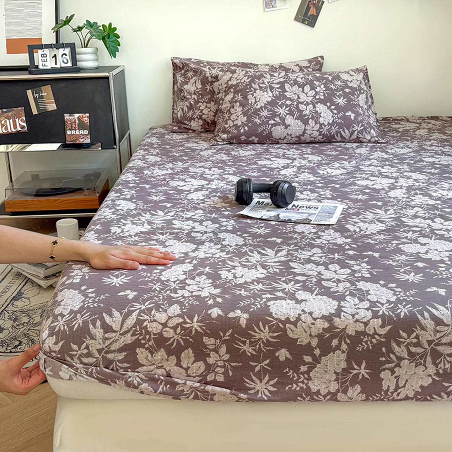 

Floral Style Bedsheet Single/Twin/Queen/King Size Bed Cover Non-slip Bed Linen Home Soft Fitted Sheets (Pillowcase Need Order)