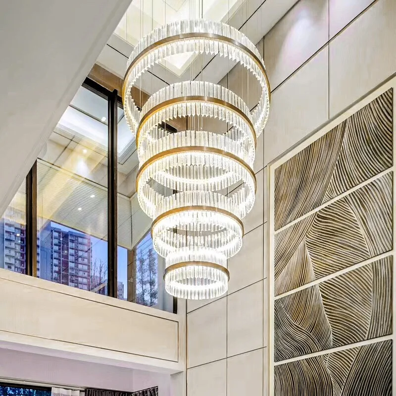 

The duplex living room is light luxury crystal chandelier, post-modern and simple
