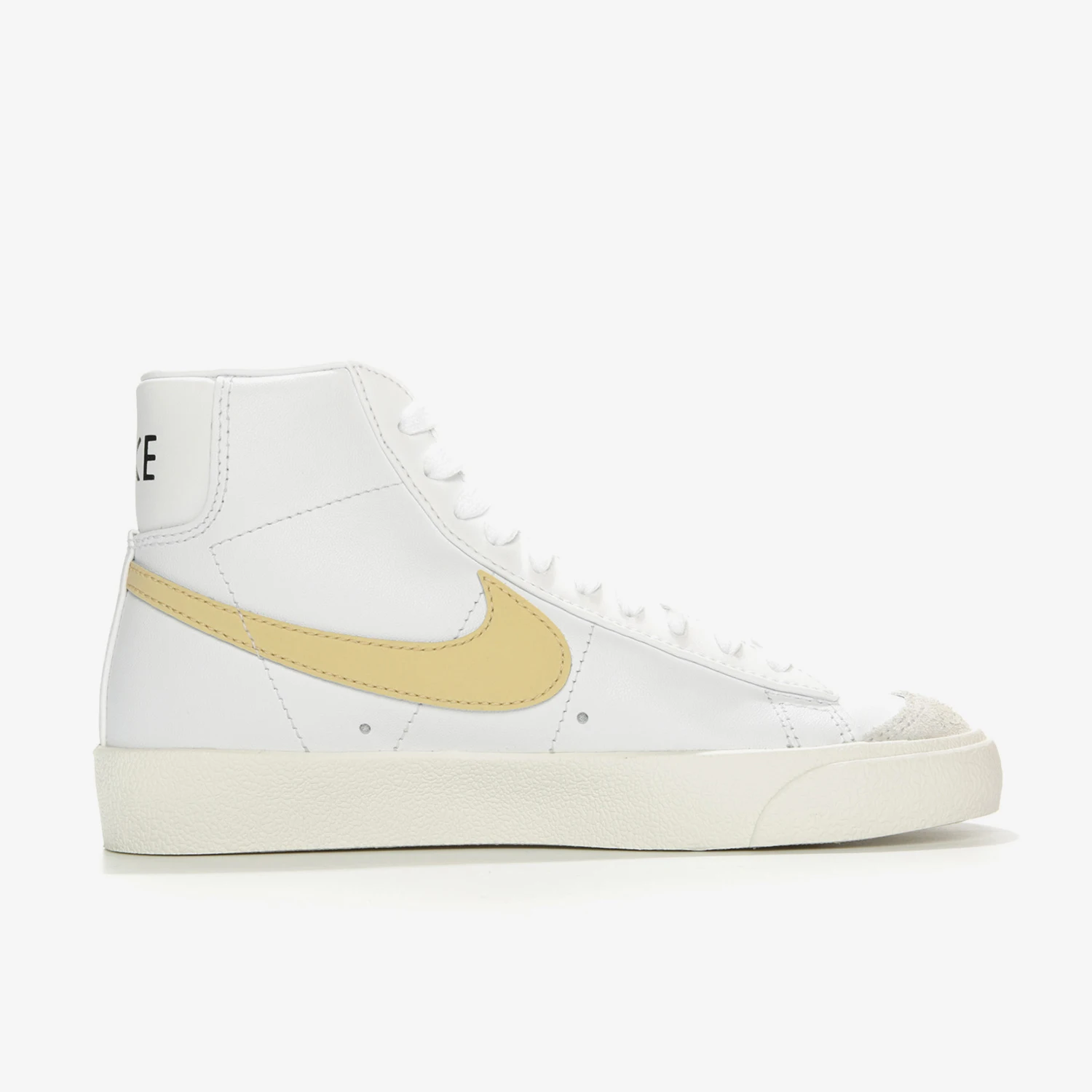 حذاء Nike Authentic 202 Spring New BLAZER LOW LX للنساء رياضي برباط CZ1055-109