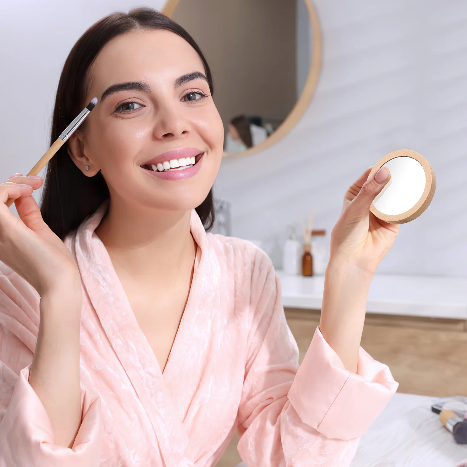 2Pcs Mini Makeup Mirror Round Compact Portable Wood Glass Lightweight Pocket Mirror Clear Travel Gift for Women