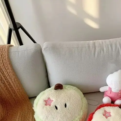 Dompet Koin Kartun Apple Plush, Gantungan Kunci, Tas Penyimpanan Praktis, Gantungan Ransel Lucu, Hadiah Unik untuk Gadis