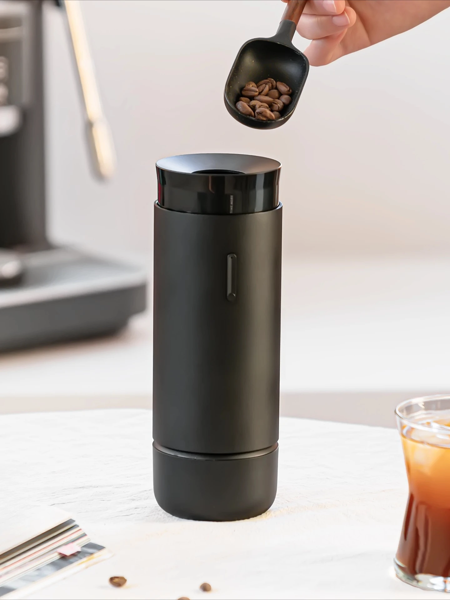 01S مطحنة حبوب البن الكهربائية المحمولة حبوب البن الإيطالية المخمرة يدويًا #2