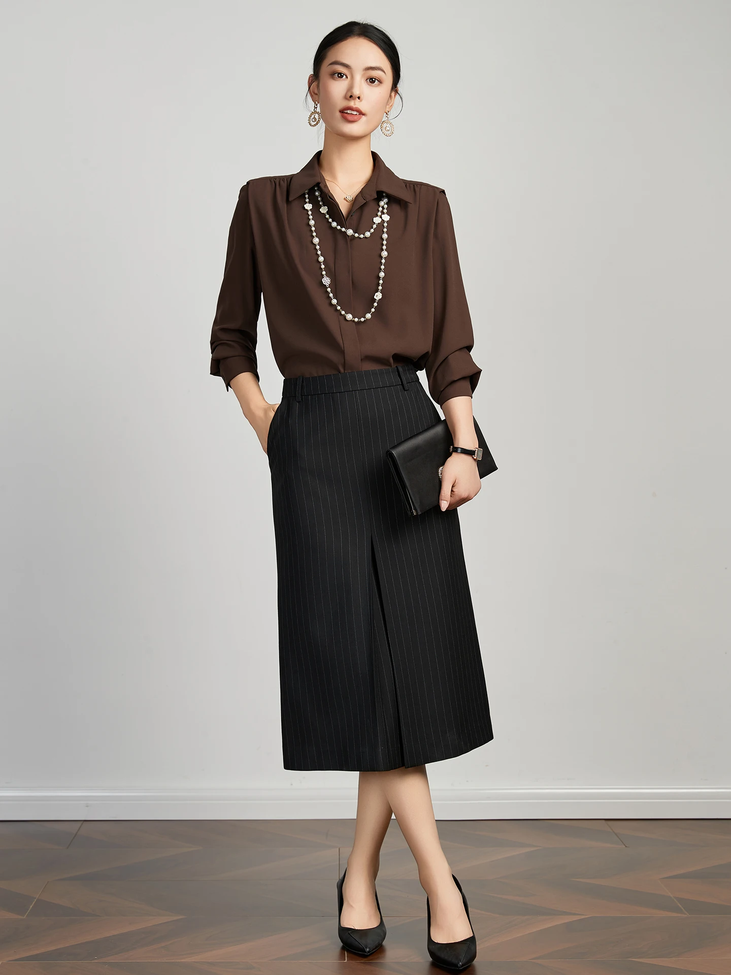 

Elegant Coffee Colored Long Sleeve Shirt And Skirt Set for Women Professional Commute Style Versatile Seasonal Business Chic