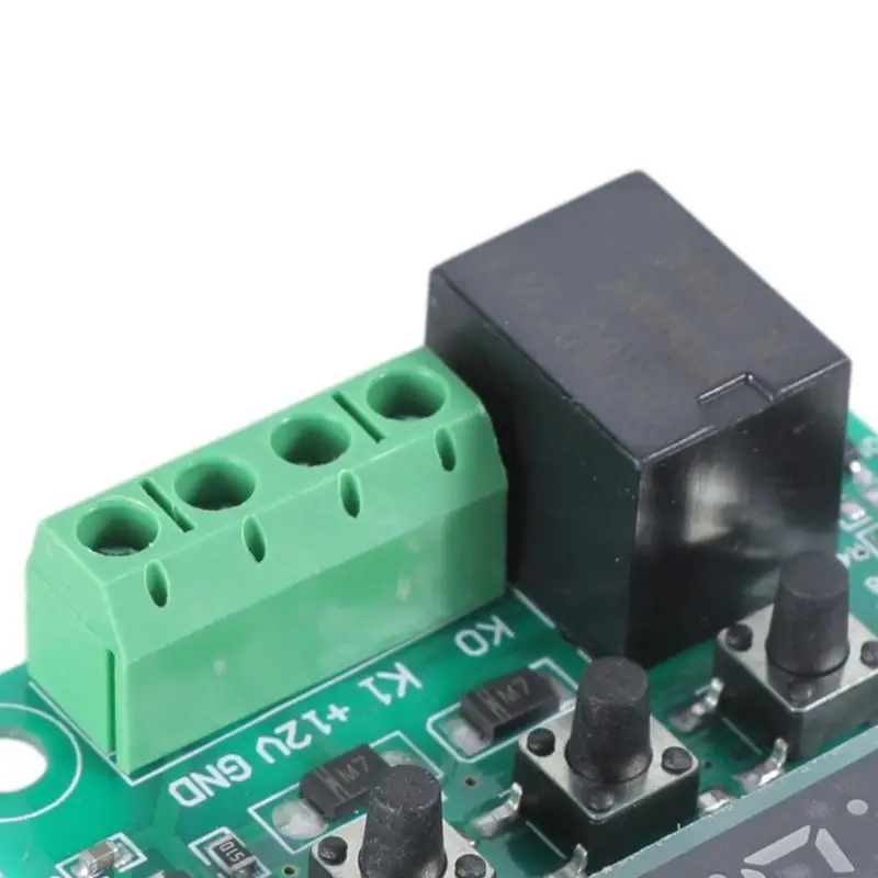 

02DC -50-110°C XH-W1209 Mini Thermostat Temperature Controller Incubation Thermostat Temperature ControlSwitch Waterproof 12V