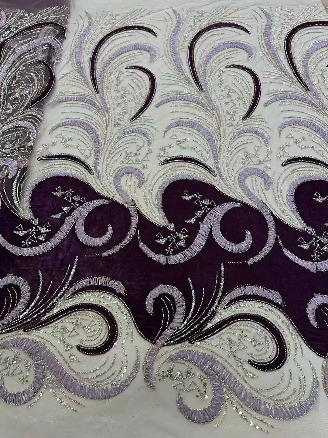 

African French Velvet Lace Beads Fabric 2026 Luxury Nigerian Lace with Sequins Wedding Dresses For Women High Quality 5 yards