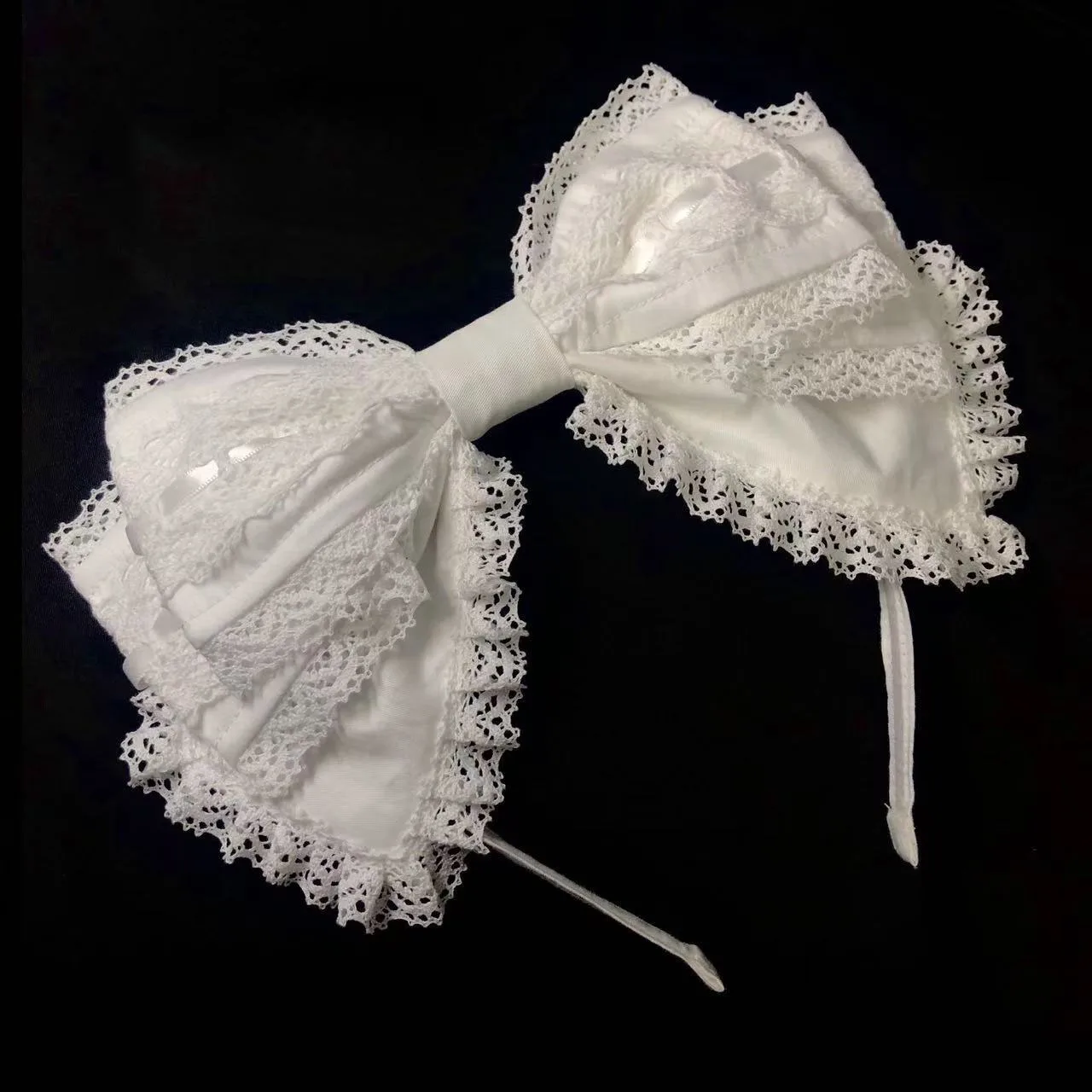 White Bow Lace Headband Sweet And Adorable Hair Band French Vintage Head Accessory Cute Fashionable Lolita Hair Clip For Girls