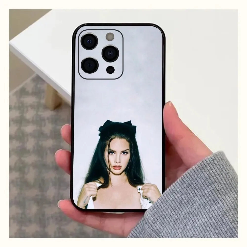 L-Lana D-Del Rey Smoking Phone Case For Apple iPhone 15,14,13,12,11,Pro,X,XS,Max,XR,Plus,Mini Soft Black Cover