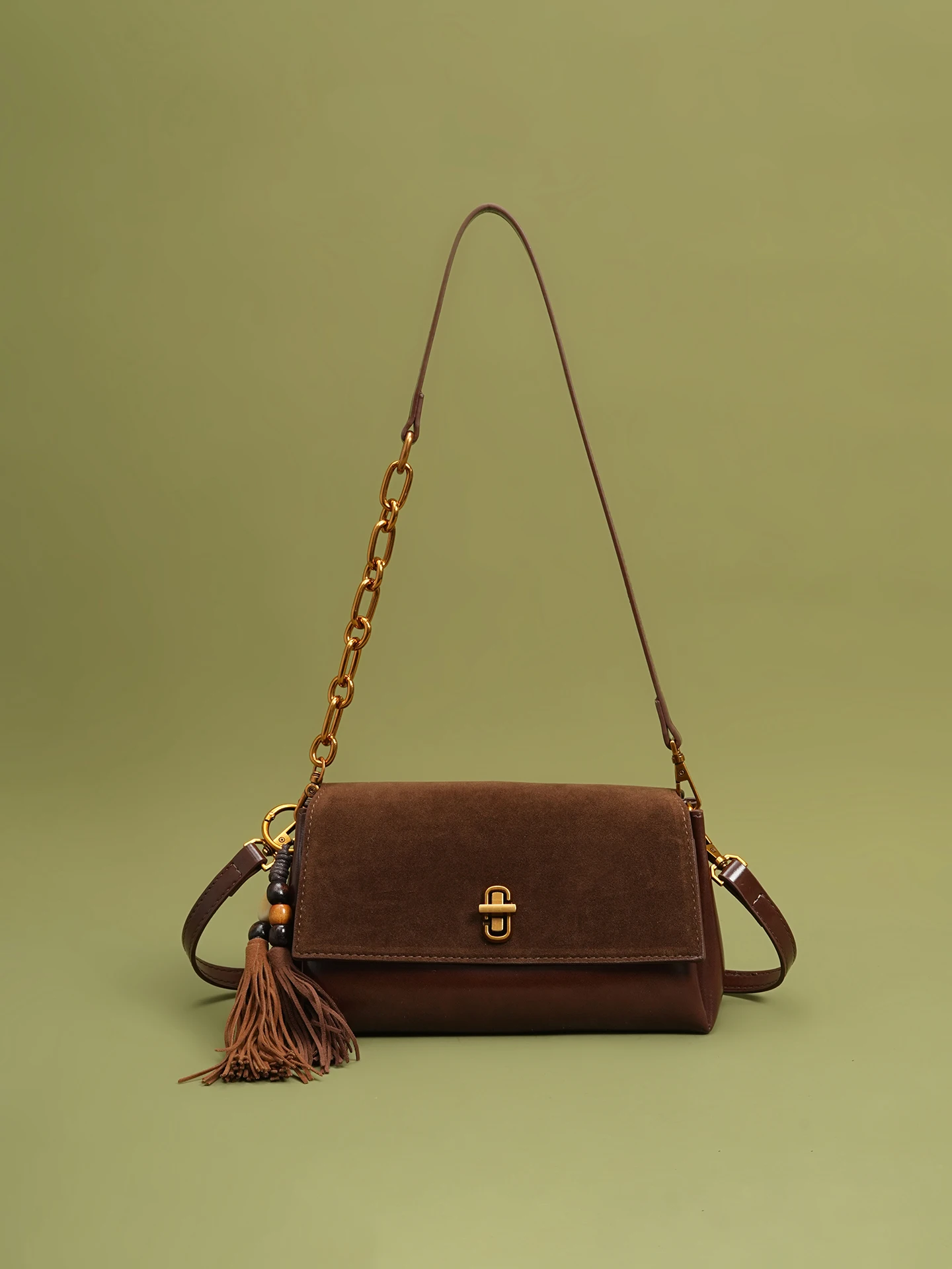 

Новая маленькая квадратная сумка в стиле ретро, женская сумка-мессенджер, модная тенденция, нишевая текстура, универсальная сумка, высококачественная сумка для поездок на работу ​ сумка подмышками