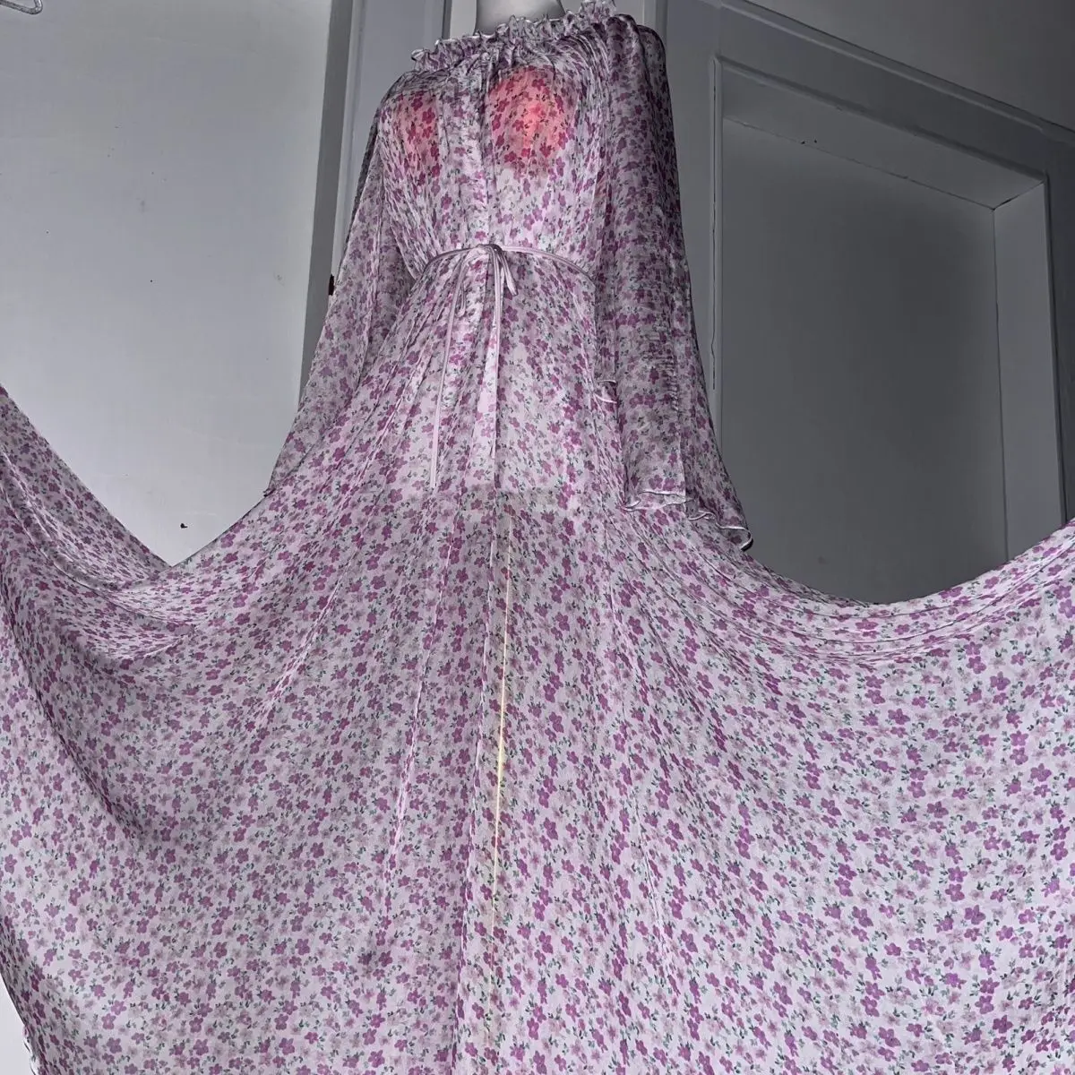 

Length1.35cm Floral Voile See Through Sexy Women Ultra-thin Long Dress Loose Maxi Dress Elegant Dresses