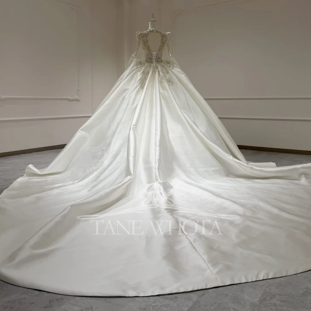 Anpassbares Prinzessin-Hochzeitskleid mit V-Ausschnitt, langen Ärmeln, Schnürung, Schlüsselloch-Rücken, Ballkleid mit perlenbesetzter Kristallstickerei