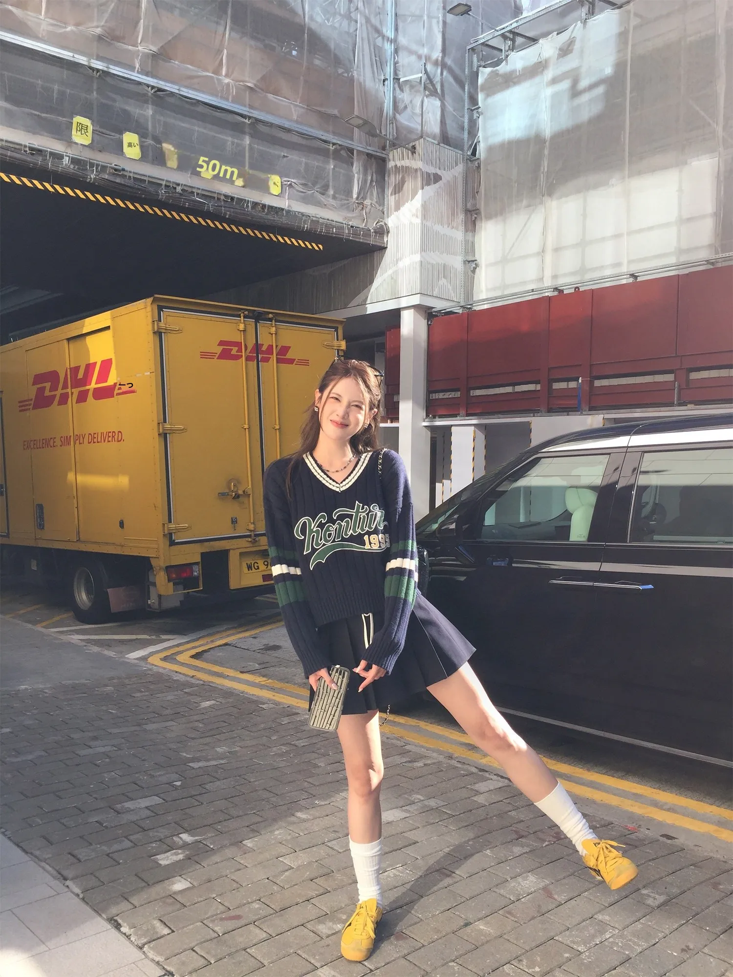 

PPLAND Saint Academy Style V-Neck Long Sleeve Color Block Sweater Half Skirt Fashionable Spring Outfit for Women