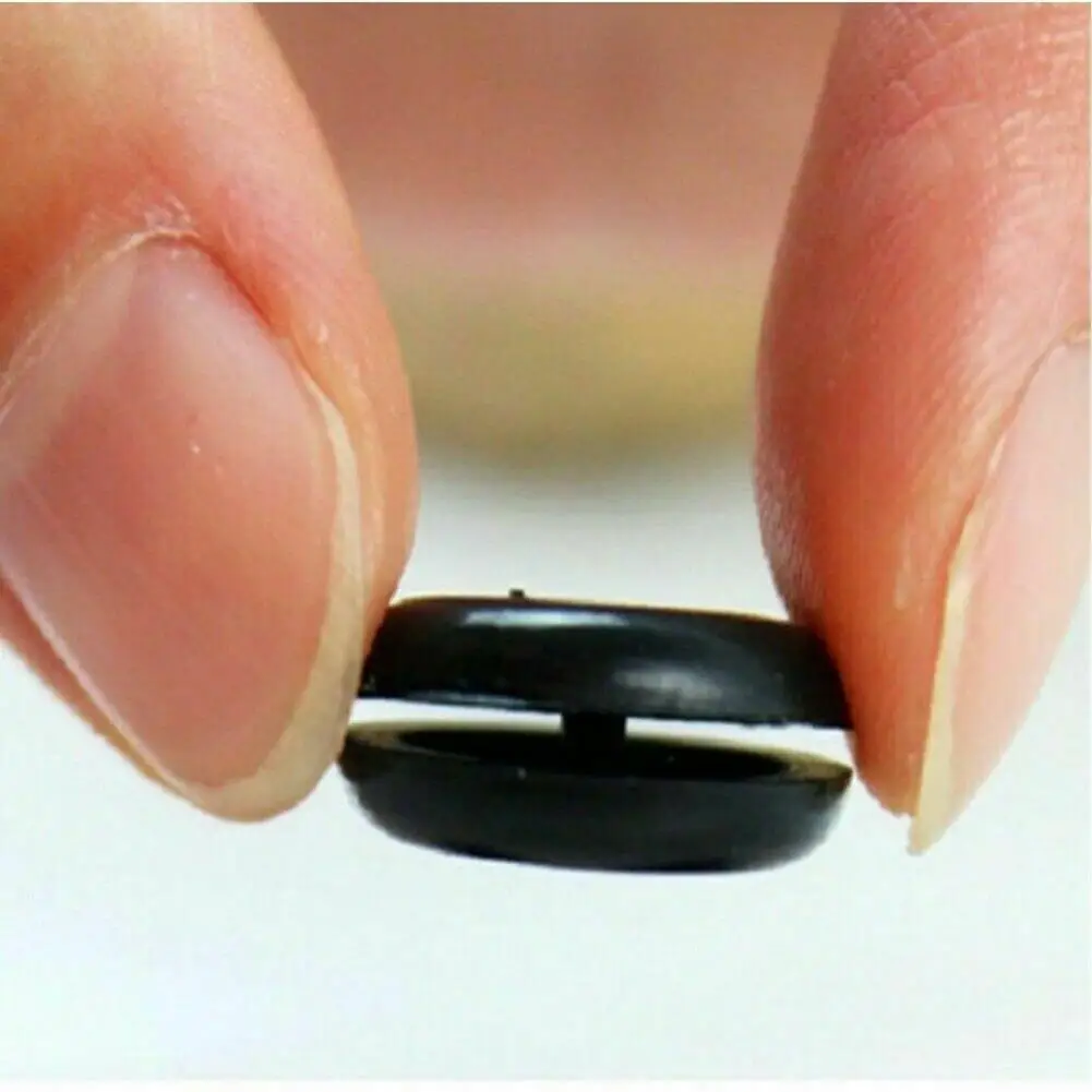 

High Quality Black Brand New Car Seat Belt Clips Fastener Car Seat Belt Clips Clip Seat Belt Stopper Buckle Car Fastener For Car