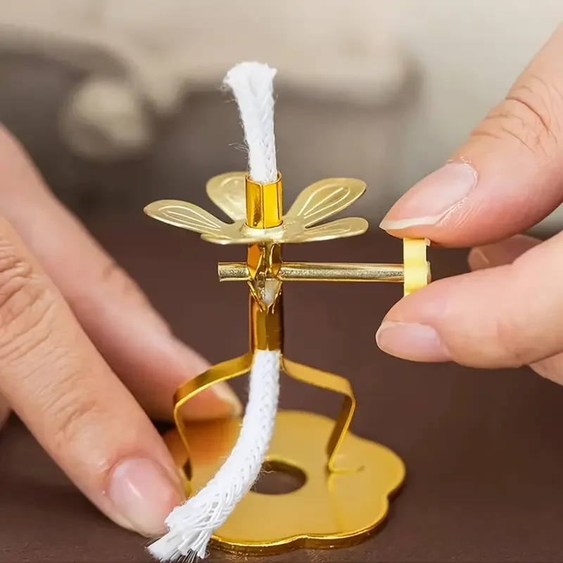1Pcs Golden Flower Adjustable Telescopic Wick Holder With Stand Oil Lamp Butter Lamp Wick Holder Buddha Supplies Desktop Decor