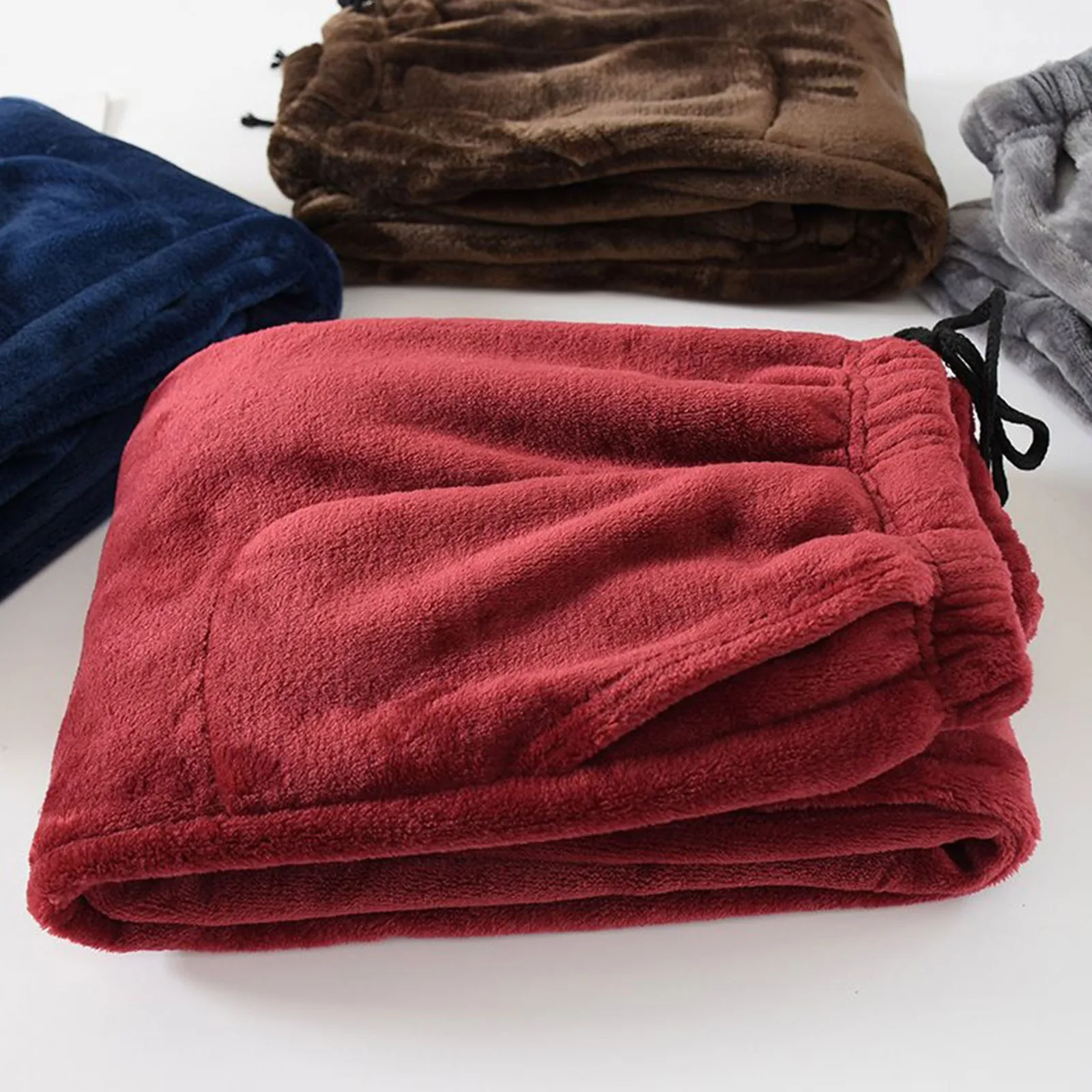 กางเกงนอนผ้าพลัฌสีพื้นเรียบง่าย เอวยางยืดนุ่มสบาย มีกระเป๋า กางเกงลำลองอเนกประสงค์สำหรับฤดูหนาว ให้ความอบอุ่น