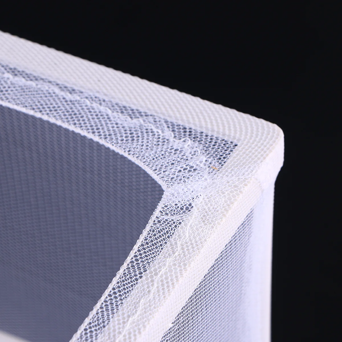 

Fish Breeder Net Big Size Polyester Frame Suction Cup Aquarium Hatchery Incubator Fish Box for Survival Rate Improvement