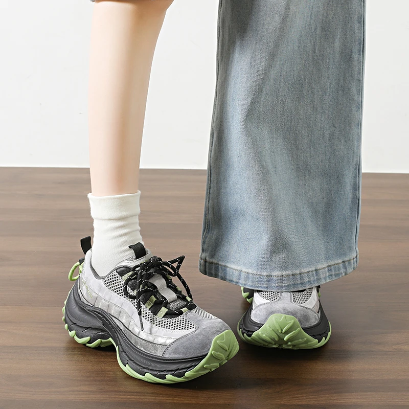 High-quality Appearance Level Thick-soled Round-top Lace-up Multi-color Versatile Slip-resistant Breathable Casual Women's Shoes