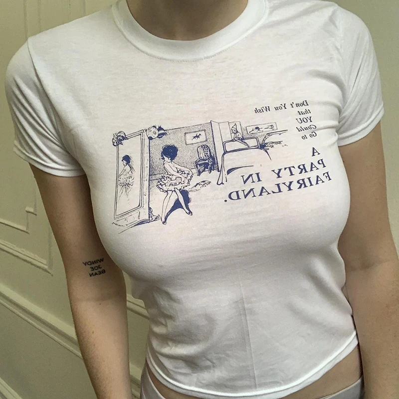 

Y2k Clothes Gothic Emo Girl Crop Top Streetwear Aesthetic Grunge Baby Tee 90s Vintage Women Letter graphics Short Sleeve T-Shirt