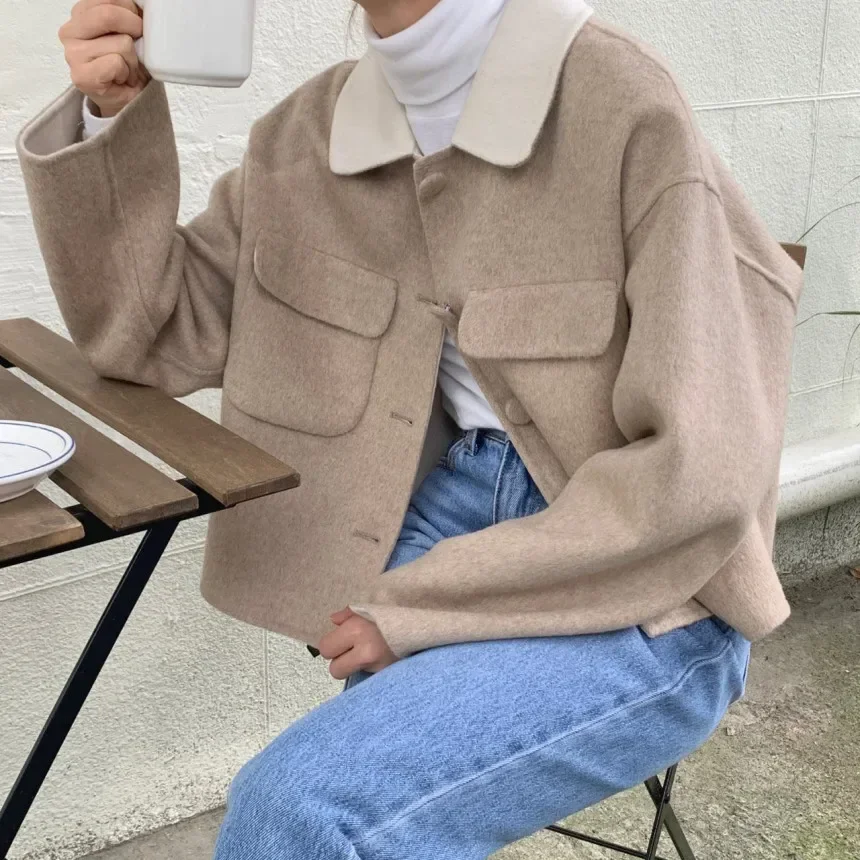 Basic Short Wool Coat Women Sweet Peter Pan Collar Loose Oversize Woolen Jackets Contrast Color Bomber Jacket 2024 Autumn New