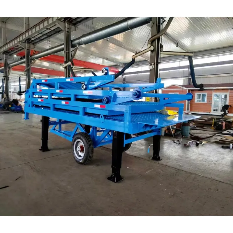 Split Folding Style Boarding Bridge Is Small in Size and Convenient for Storage Two-stage Three-stage Mobile Boarding Bridge