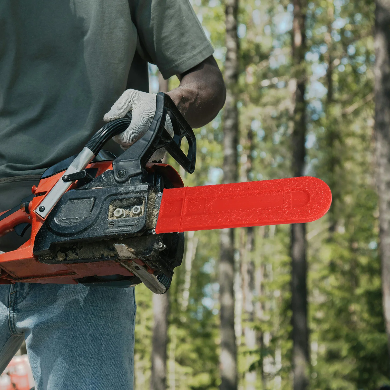 

2Pcs Chainsaw Guide Sleeve Durable Material Electric Oil Gas Baffle Sheaths Protective Cover Chain Bar Guard AntiScratch Storage