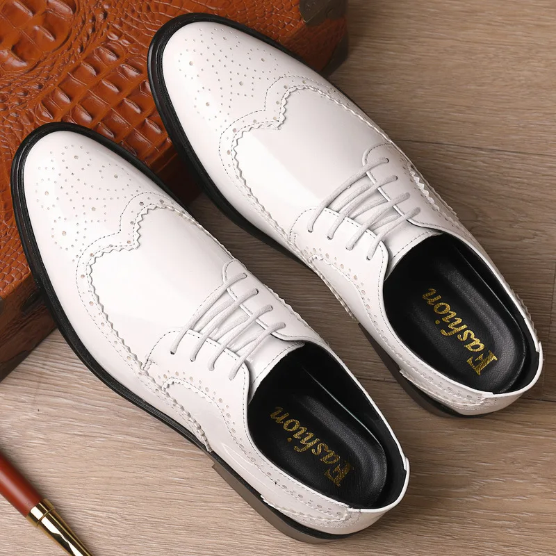 Men Formal Shoes White Leather Business Casual Shoes fashion man shoe Dress Office Wedding brogue shoes Social shoe male