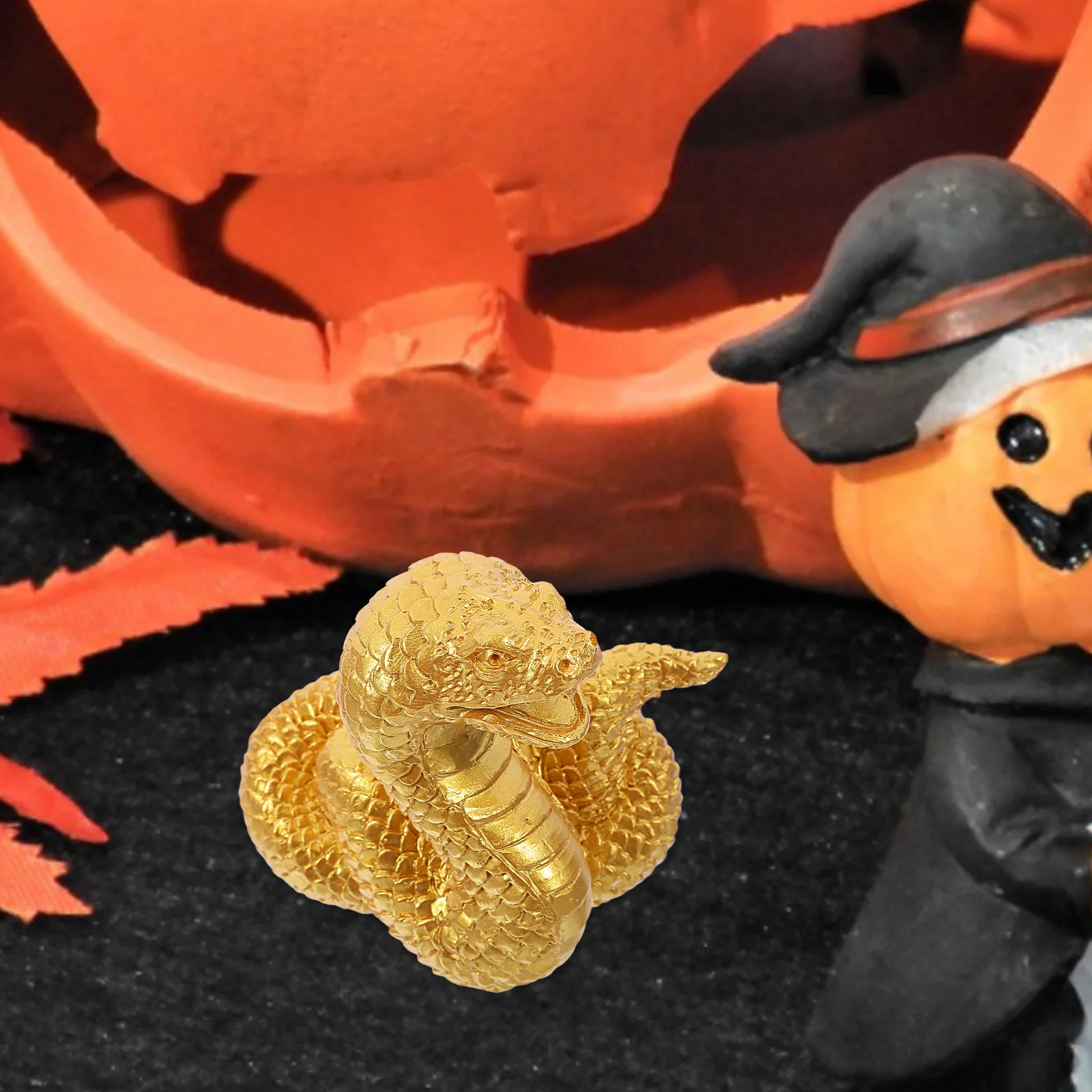 

Resin Snake Sculpture Realistic Lifelike Lightweight Outdoor Garden Balcony Desktop Decoration Resin Craft Animal Statue