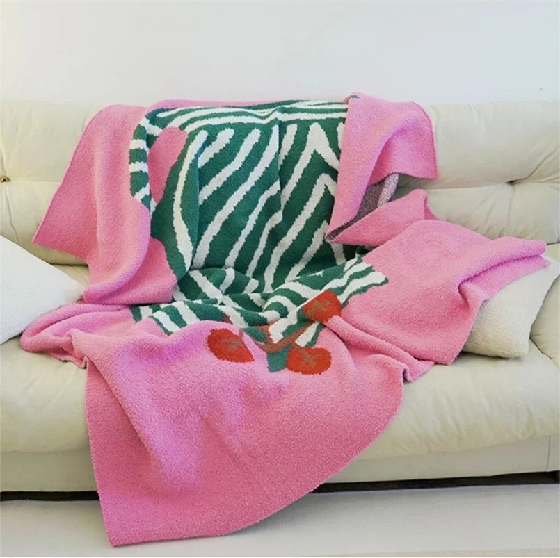 Half Fleece Pink Vase Pattern Sofa Shawl Blanket Nordic Niche Design Summer Advanced Air Conditioning Blanket Office Nap Blanket