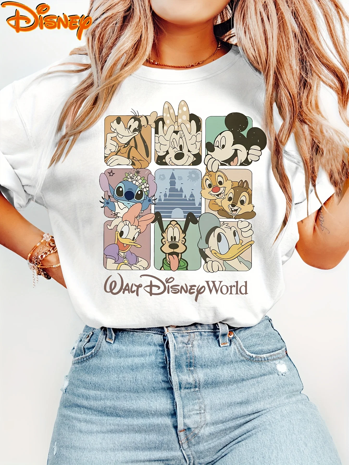 

2025 Женская повседневная удобная уникальная черная футболка с круглым вырезом и короткими рукавами с принтом Disney с уникальным улыбающимся лицом