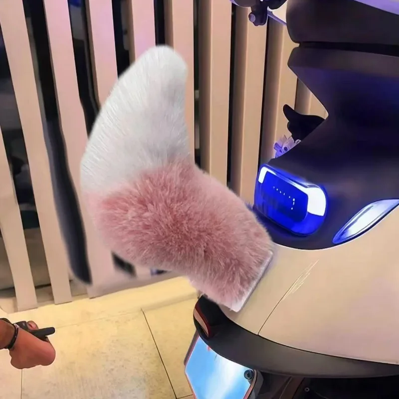 Electric Wagging Plush Fox Tail Car Decoration Remote Control Moving Tail for Scooter Motorcycle Cute Furry Tail Accessory
