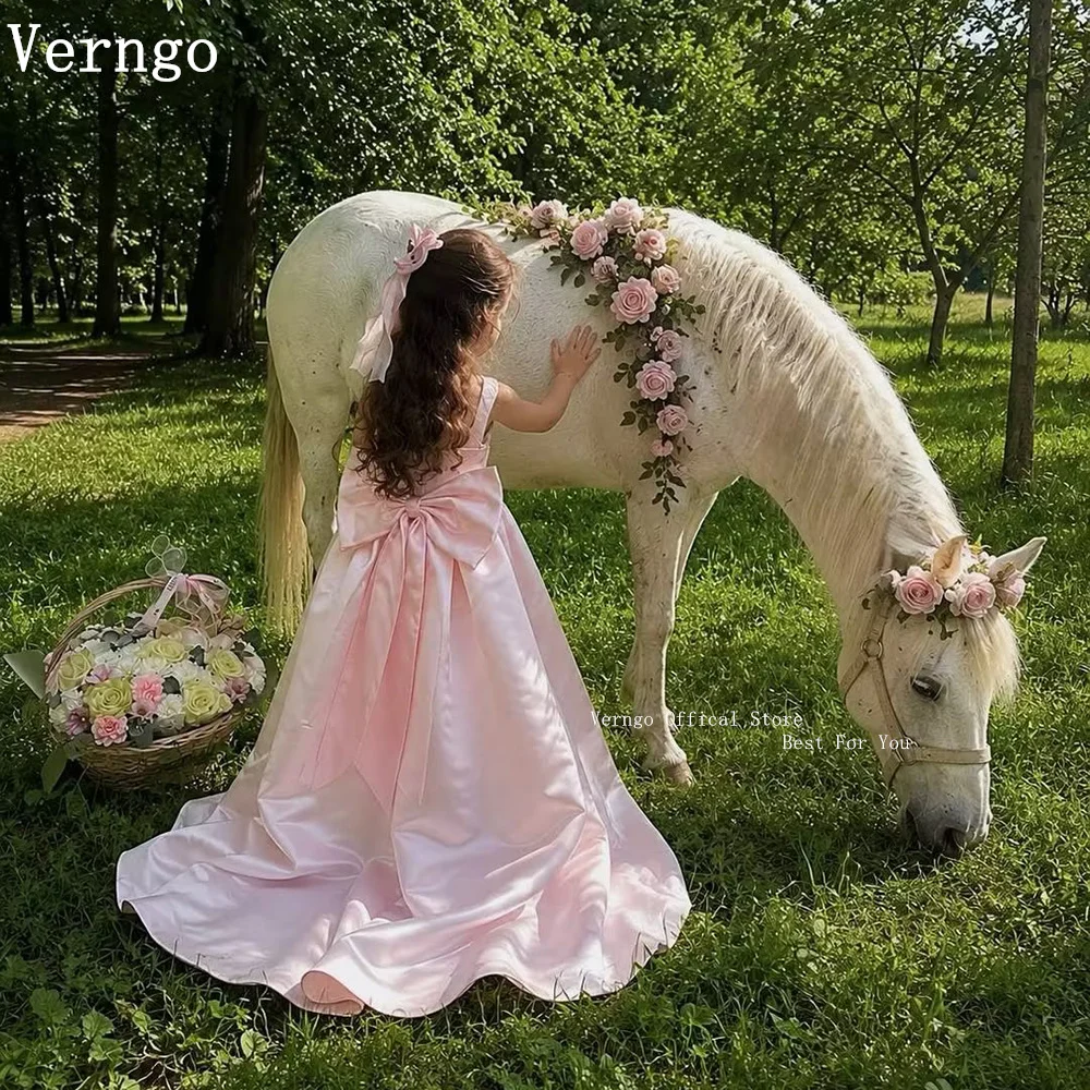 robe-de-soiree-rose-princesse-verngo-pour-fille-avec-nœud-et-traine-robe-de-bal-pour-enfant-robe-de-communion-carree-personnalisee