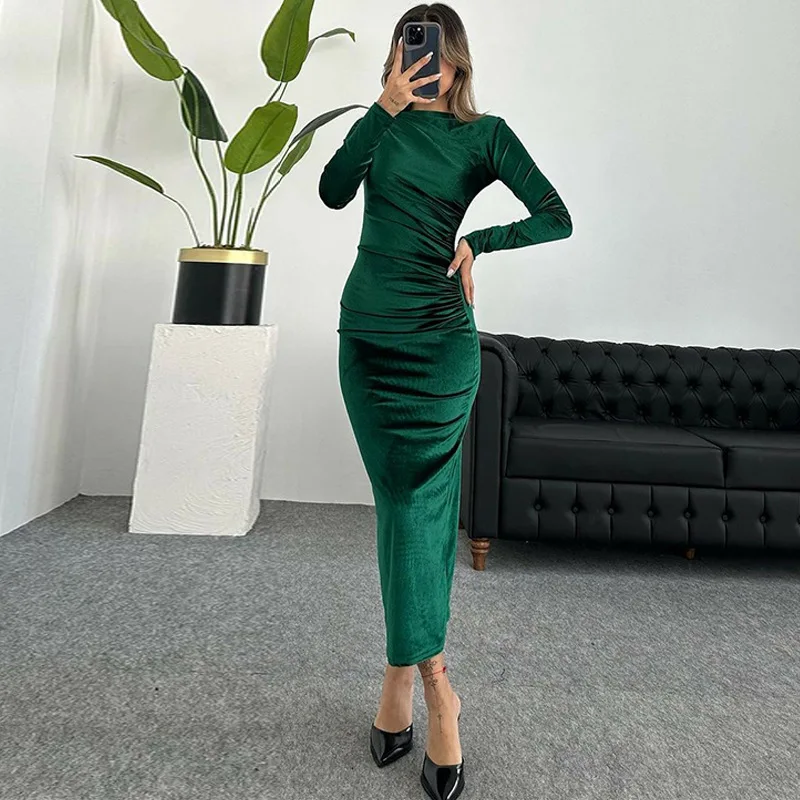 Women's 2024 autumn/winter fashion temperament solid color slim fit pleated round neck elegant long sleeved dress dress