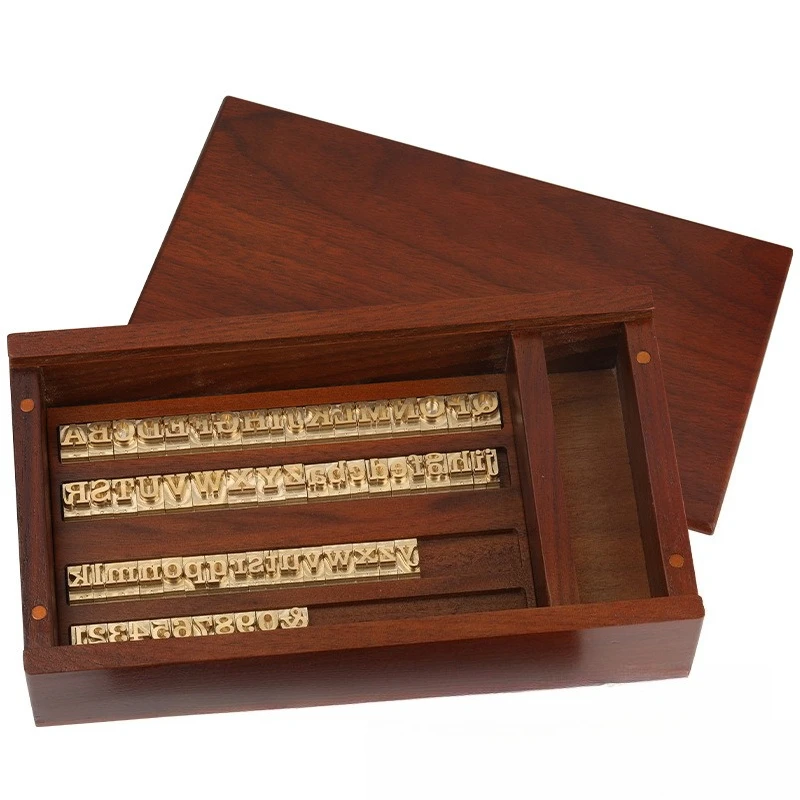 ウォールナット材可動式収納ボックス　ホットスタンプ銅型　T型文字　木目調　英語デジタルシンボルロゴ　金箔型