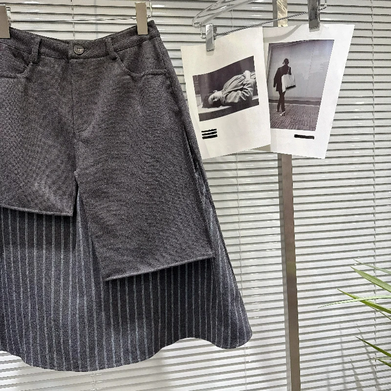 2026 Autumn New Women's Half Skirt Casual Vintage Design Vertical Stripe Splicing Hem Loose High-Waisted A-Line Skirts Ladies