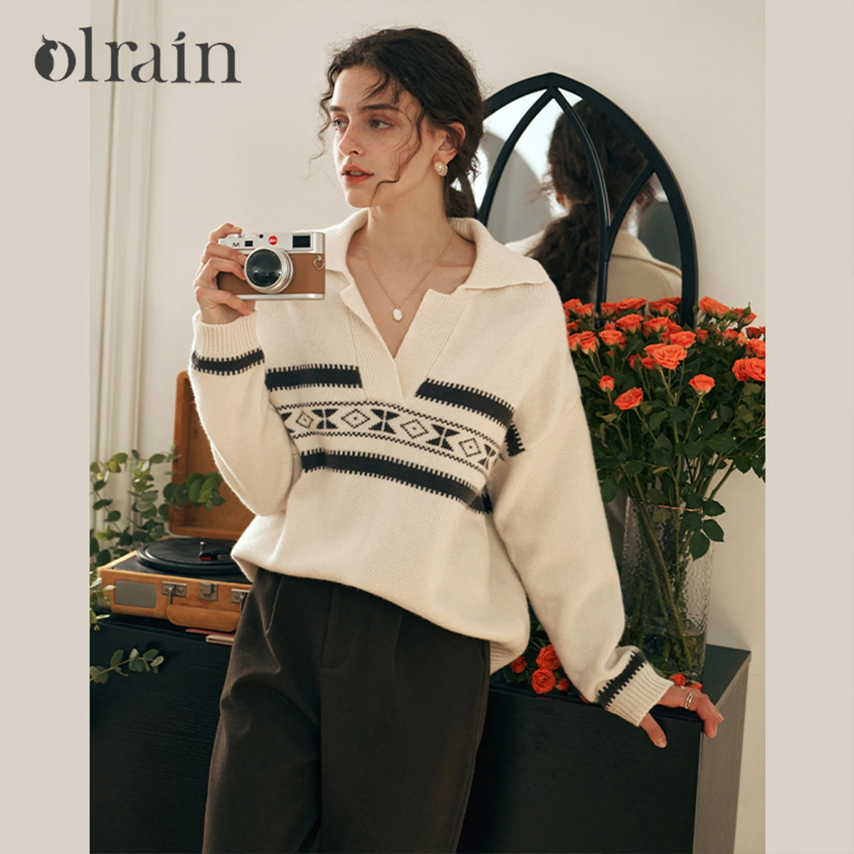 

OLrain женский жаккардовый пуловер 2025 зимний повседневный женский свитер с длинными рукавами элегантные женские джемперы контрастного цвета O23DM69095