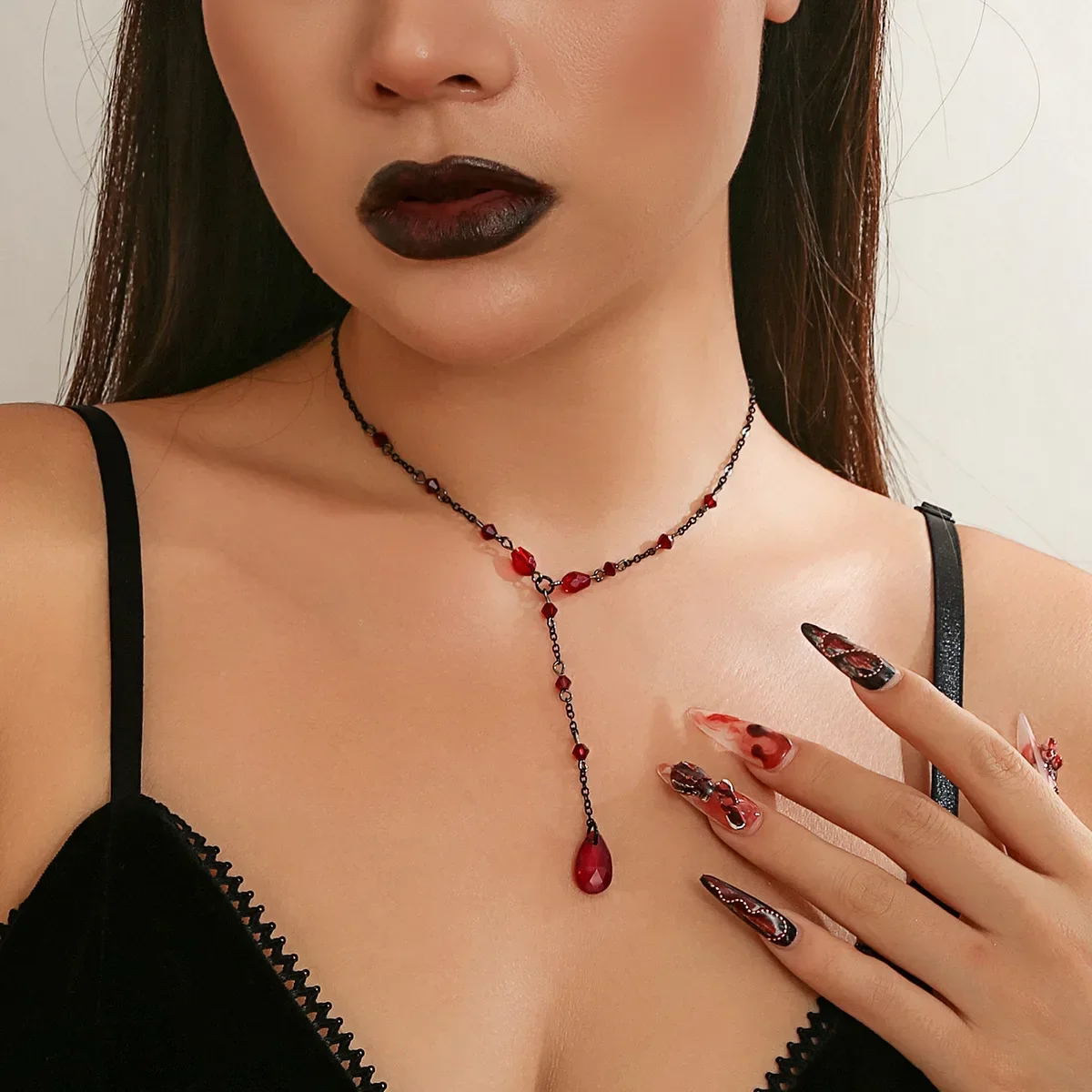 Drop Blood Bead Design Tassel Choker Necklace Retro Gothic Gem Necklace for Women Halloween Ghost Necklace