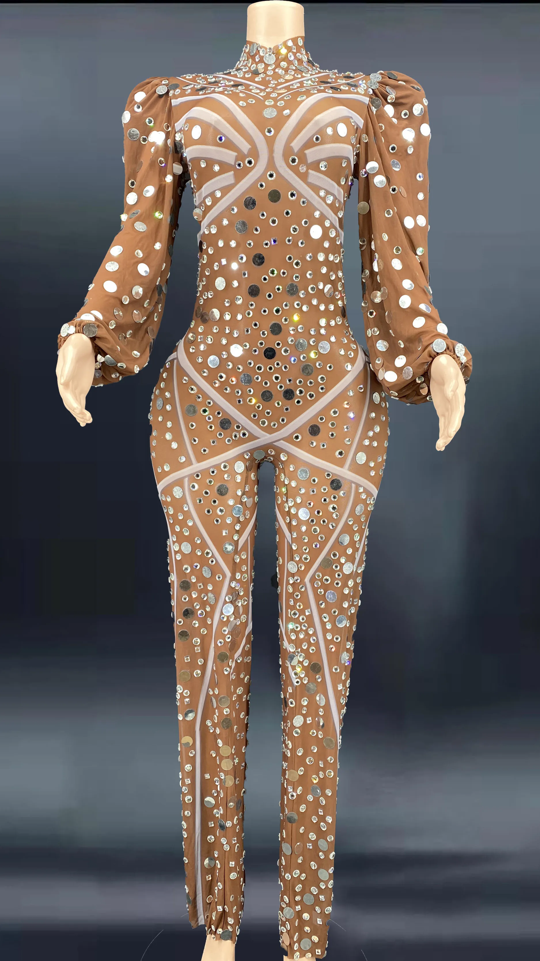 

Luxury Crystal Prom Dresses Long Sleeves Sheer Tulle See Through Short Women Sheath Evening Gowns Zipper Back