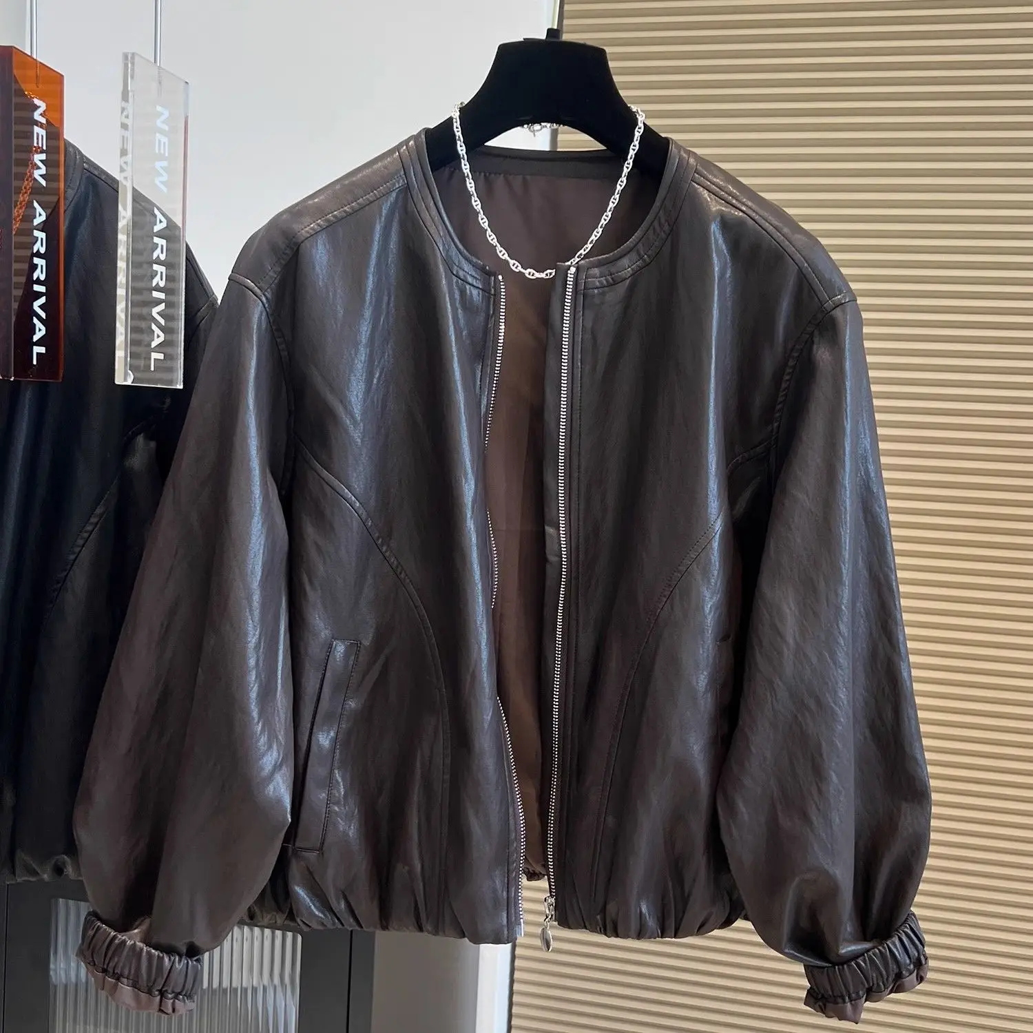 

Spring and Autumn Women's Fake Leather Jacket Round Neck Casual PU Leather Jacket