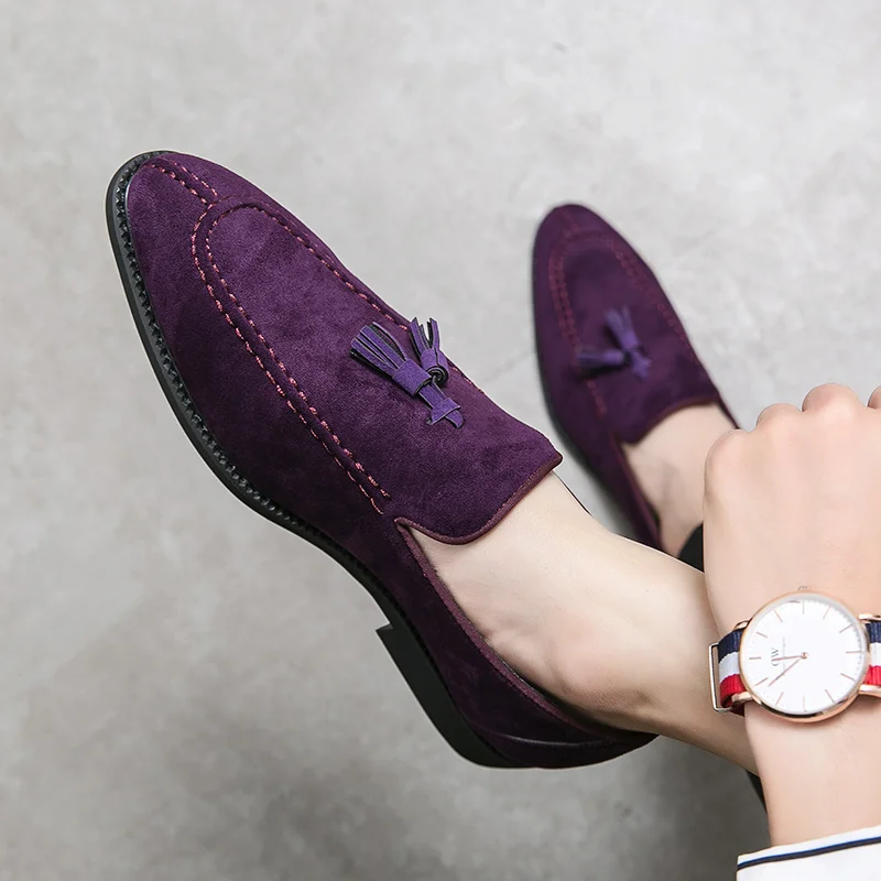 Brand Designer Men Suede Leather Shoes Vintage Purple Tassel Loafers Men Moccasins Casual Flats Slip-On Men\'s Social Dress Shoes