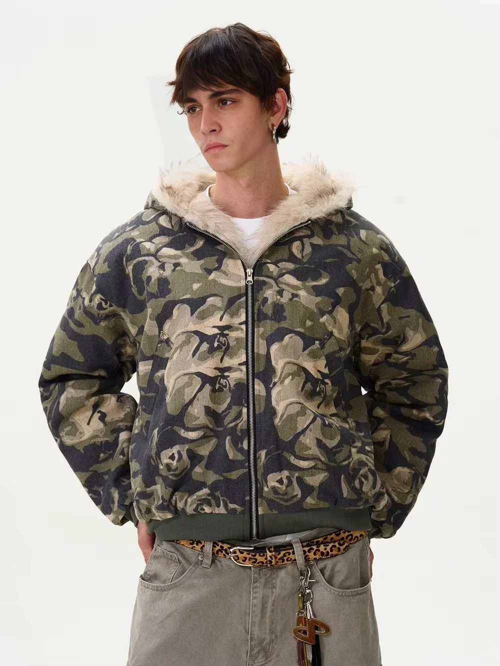 Tung Sung Fur Collar Camouflage Coat Men and Women Loose Casual Warm Hooded Puffer Jacket