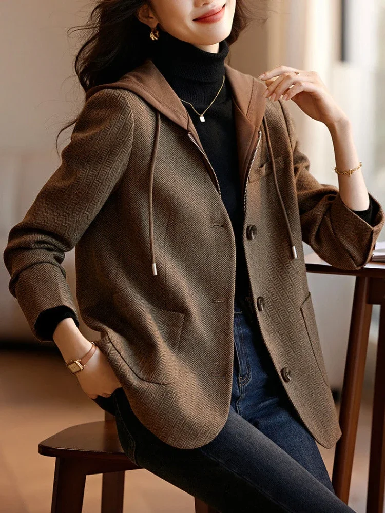 Autumn New Fashion Women Jacket Casual Versatile Hooded Fake Two-piece Coat Women Zipper Single Breasted Design Comfort Jackets