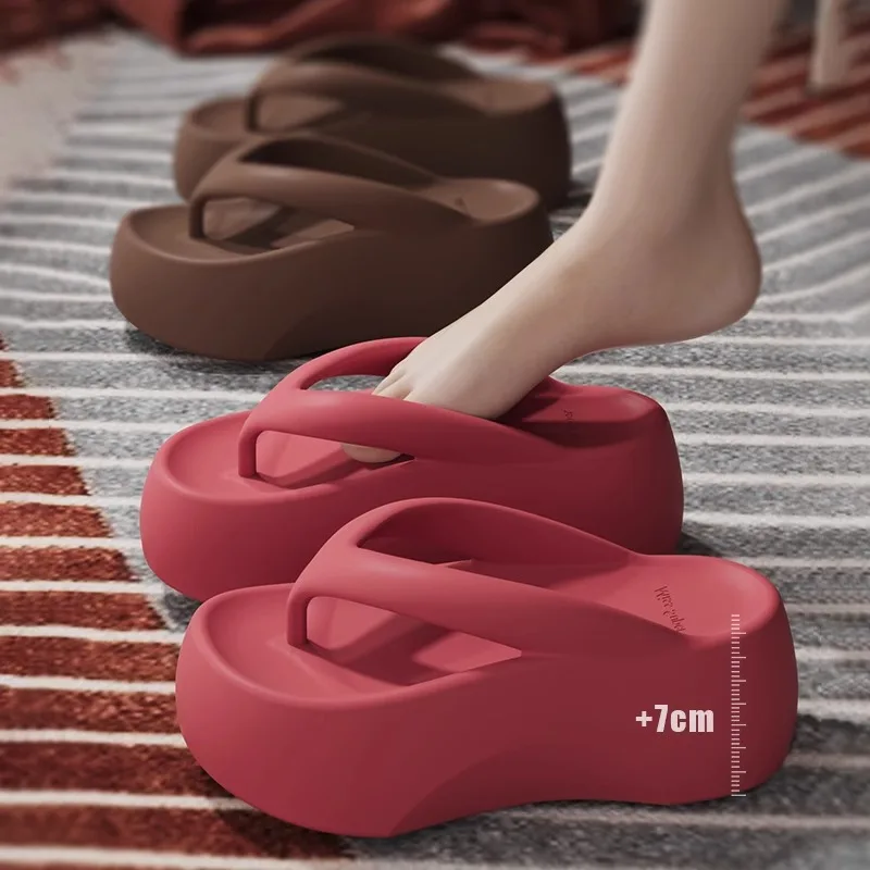 

Летние женские шлепанцы на платформе, тапочки из ЭВА на мягкой подошве для мужчин, уличная повседневная пляжная обувь, домашние нескользящие шлепанцы для ванной комнаты