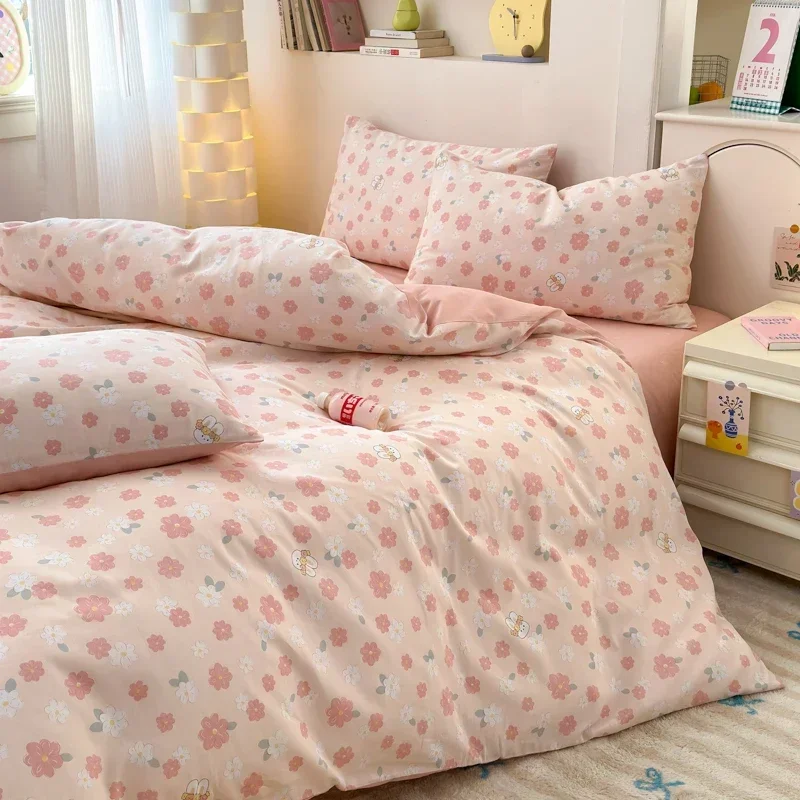 100% Cotton 4-Piece Duvet Cover Set (1 Duvet Cover 2 Pillowcases 1 sheet), Minimalist Cartoon Design, Ultra-Soft Bedding Set