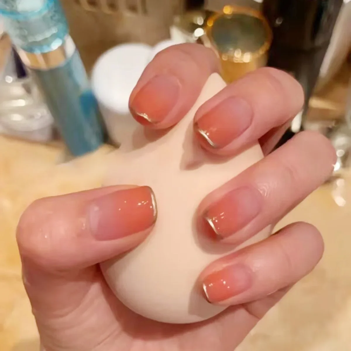 24 ชิ้น Glitter ผงเล็บเครื่องมือ Splice เล็บปลอมสีเทาเสือดาวพิมพ์สั้นสแควร์กดบนเล็บเต็มเล็บเคล็ดลับเล็บ