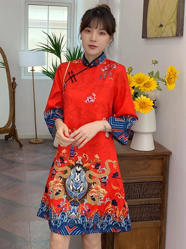 

Традиционное китайское платье миди большого размера свободного кроя с принтом, воротником-стойкой и пуговицами для женщин