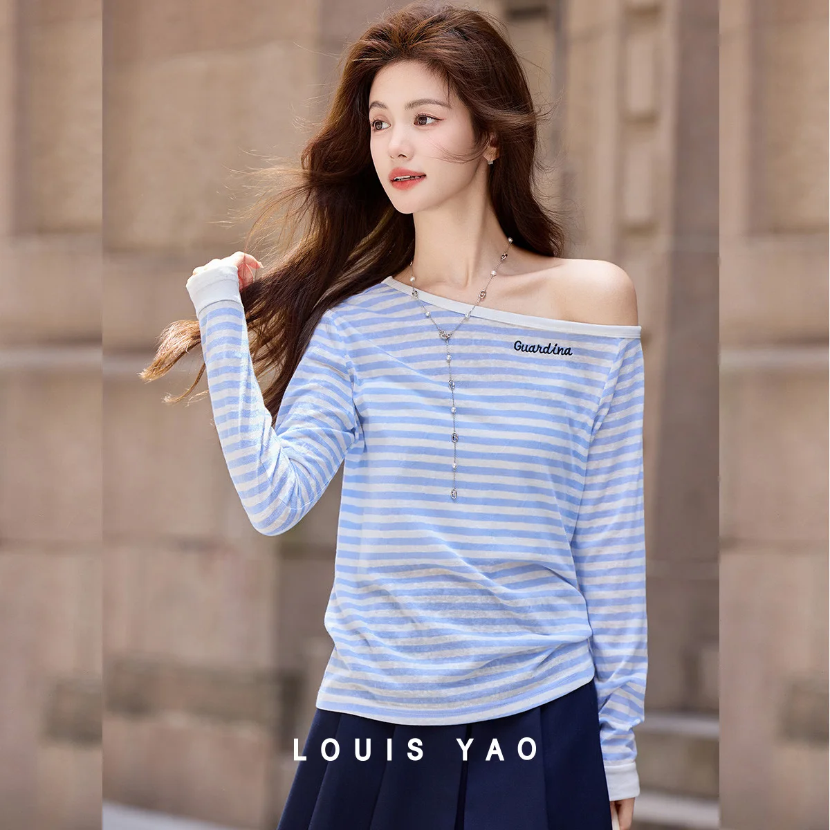 

LOUIS YAO Off-the-shoulder Striped Long-sleeve T-shirt 2025 Autumn Tops Micro-stretch Contrast Colour Embroidered Women's Tees