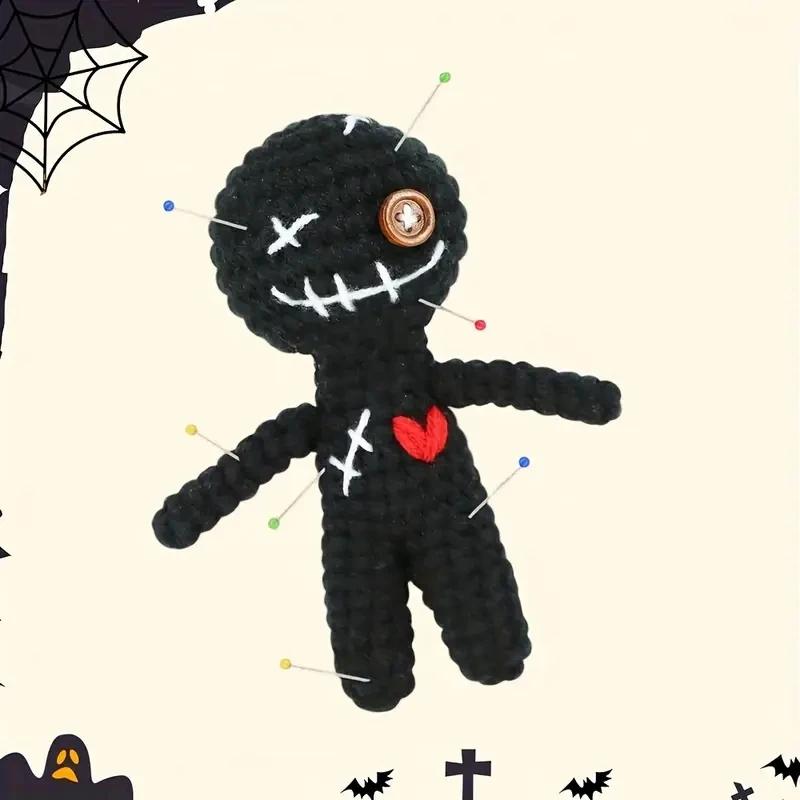 

2025 Hot Seller:Handmade Crocheted Ghost Face Dolls with Cute Decorations Featuring Fashionable Innovative Pendants Unique Charm