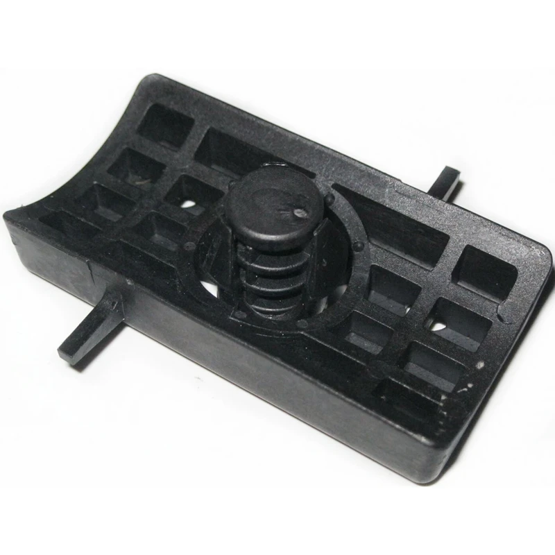 A0029980650 0029980650 Car Accessories Front Jack Pad Under Car Body Support Lifting for Mercedes Benz C Class C180  Auto Parts